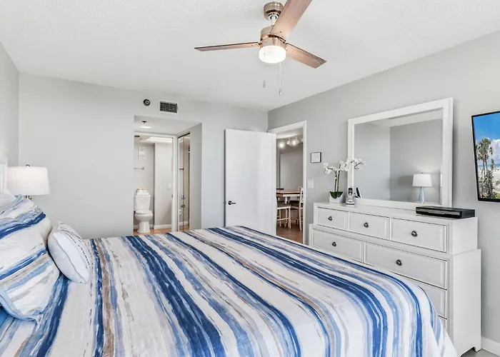 Hamilton House 102 Clearwater Beach